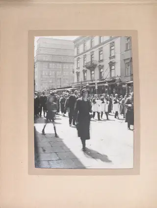 Gallery thumbnail