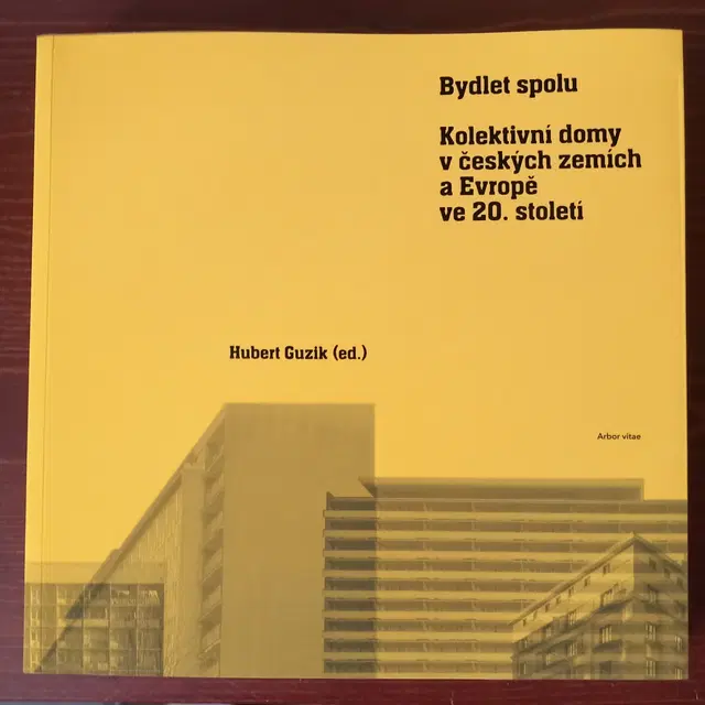 2017 Hubert Guzik. Bydlet spolu