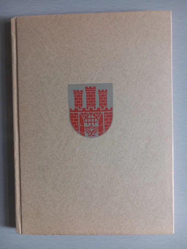 1944 Krakau: Bildnis einer deutschen Stadt im Osten