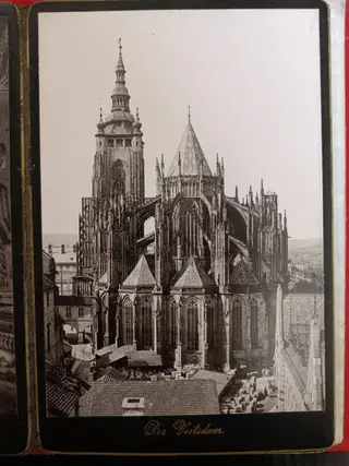 Prag (fotografie, leporelo) – photo 2