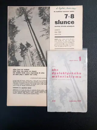 Czech Socialist Avant-Garde: Antar and Slunce — Two ISAV Publications with Matching Photographic Covers, 1931–1932 – photo 1
