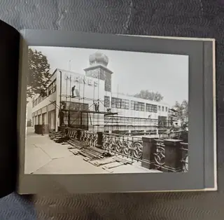 Galerie Mánes - rekonstrukce a 1.vernisáž 1984-87: fotoalba J. Einhorn – photo 4